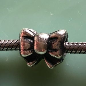 Pandora - Bow Charm